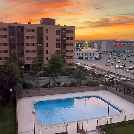 Deyanira Suite, Aeropuerto, Ifema マドリード エクステリア 写真