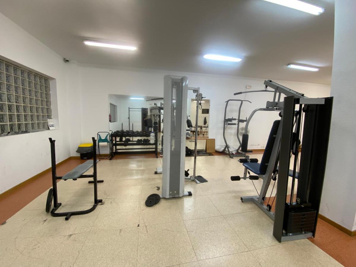 Deyanira Suite, Aeropuerto, Ifema マドリード エクステリア 写真